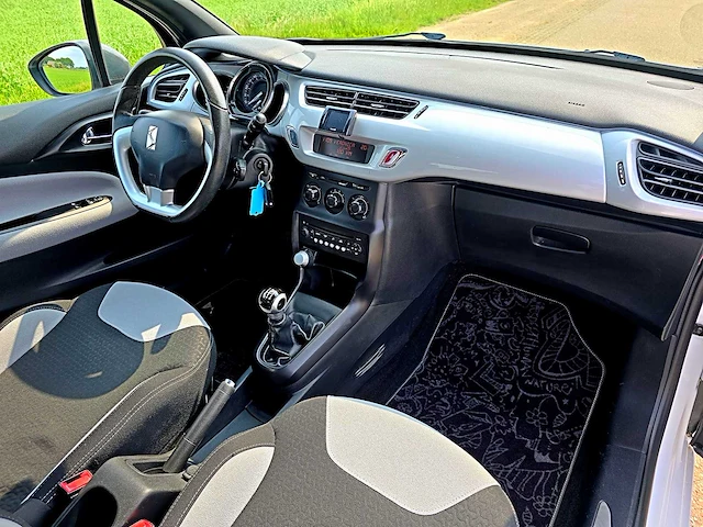 Citroen ds3 1.4 chic, 03-slv-7 - afbeelding 4 van  28