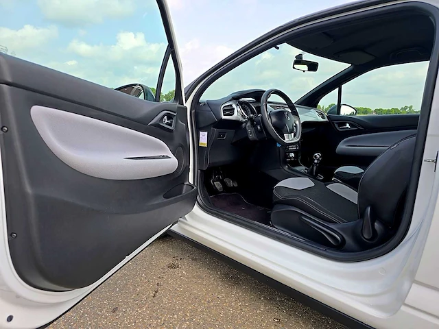 Citroen ds3 1.4 chic, 03-slv-7 - afbeelding 8 van  28