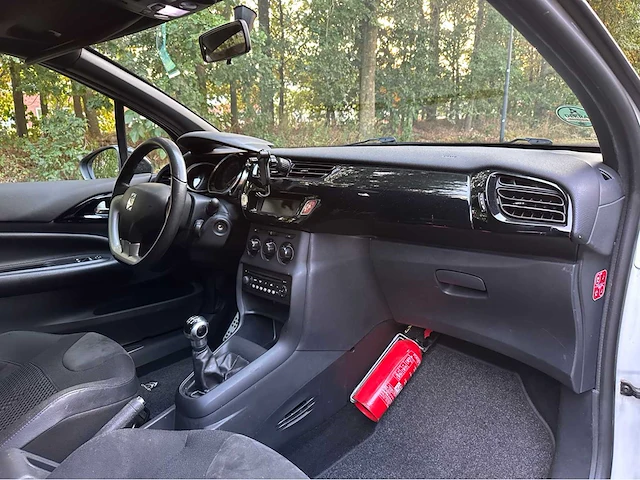 Citroen ds3 cabrio 2013 benzine - afbeelding 6 van  47