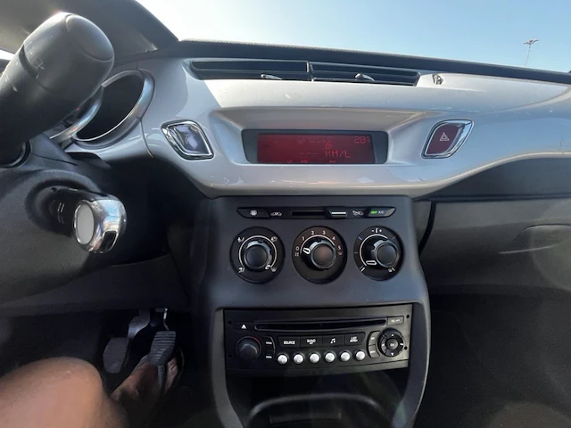Citroen ds3 chic vti, 2012 - afbeelding 2 van  30
