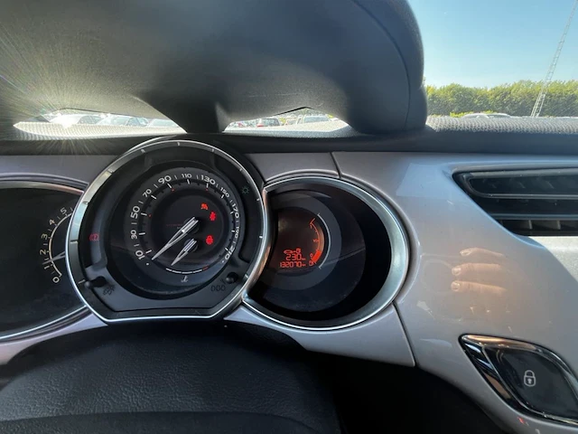 Citroen ds3 chic vti, 2012 - afbeelding 28 van  30