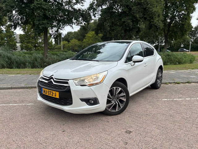 Citroen ds4 1.6 vti chic, hj-372-j - afbeelding 1 van  14