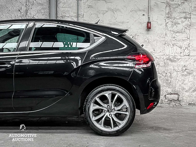 Citroen ds4 1.6 vti so chic 120pk 2012 -orig. nl-, 60-xzj-4 - afbeelding 24 van  63