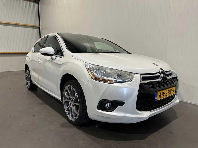 Citroen ds4 1.6 vti so chic 48-sbv-4 - afbeelding 17 van  19