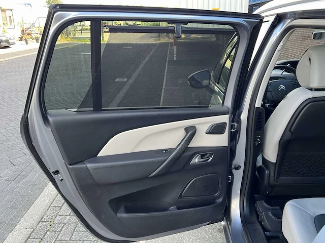 Citroen grand c4 picasso 1.6 e-thp business 2017 | pj-627-n - afbeelding 26 van  33