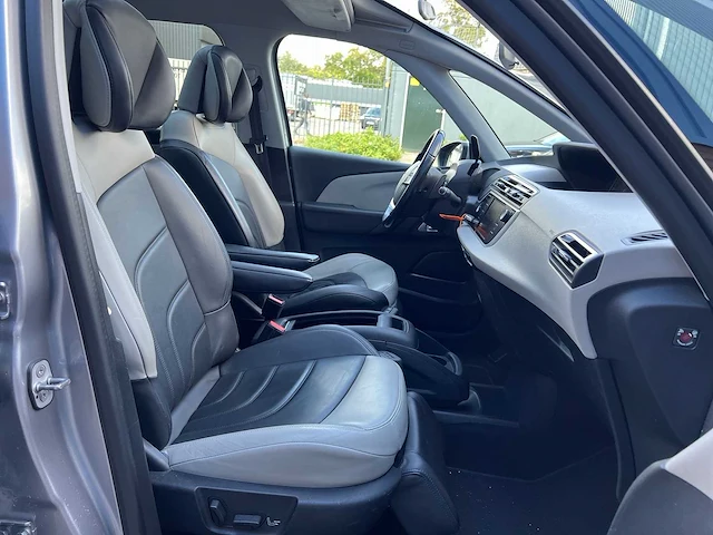 Citroen grand c4 picasso 1.6 e-thp business 2017 | pj-627-n - afbeelding 27 van  33