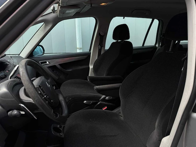 Citroen grand c4 picasso 2.0-16v ambiance 7p , 71-xn-gn - afbeelding 11 van  14