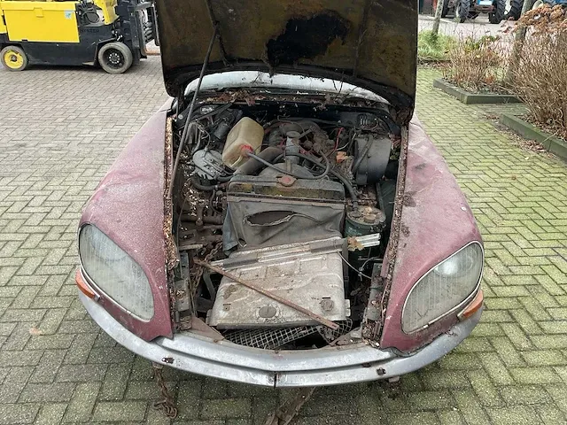 Citroën id20 oldtimer auto - afbeelding 19 van  19