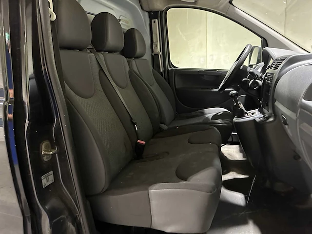Citroen jumpy 12 2.0 hdi economy dc 128pk 2015 bedrijfswagen, vr-707-k - afbeelding 22 van  30