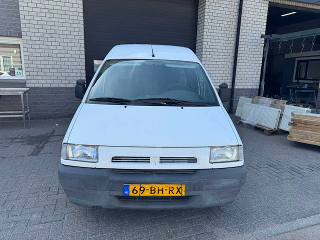 Citroen jumpy dc bedrijfswagen - afbeelding 13 van  15
