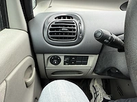 Citroen picasso,2004 - afbeelding 6 van  23