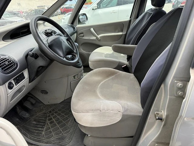 Citroen picasso,2004 - afbeelding 21 van  23