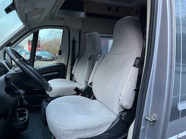 Citroen possl trenta 640 140pk 2020 - afbeelding 40 van  84