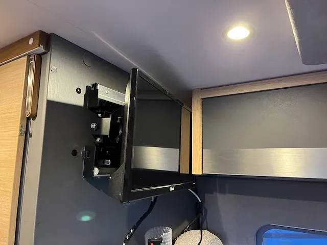 Citroen possl trenta 640 140pk 2020 - afbeelding 81 van  84