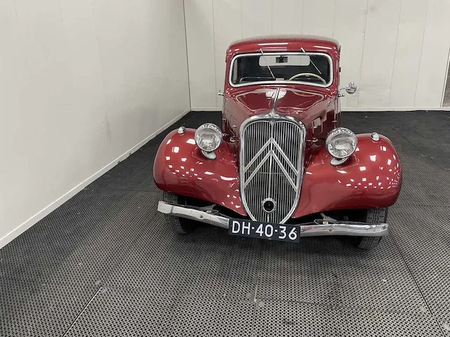 Citroen traction 11 bl oldtimer - 1939 - afbeelding 2 van  27