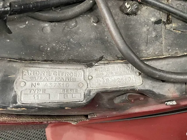 Citroen traction 11 bl oldtimer - 1939 - afbeelding 11 van  27