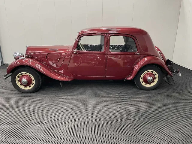 Citroen traction 11 bl oldtimer - 1939 - afbeelding 12 van  27