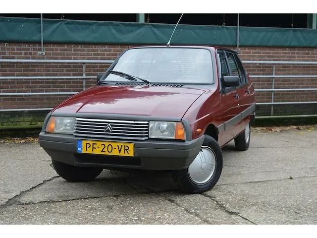 Citroen visa 11re | 1986 | pf-20-vr | recent veel vervangen | apk tot april 2024 | - afbeelding 1 van  73