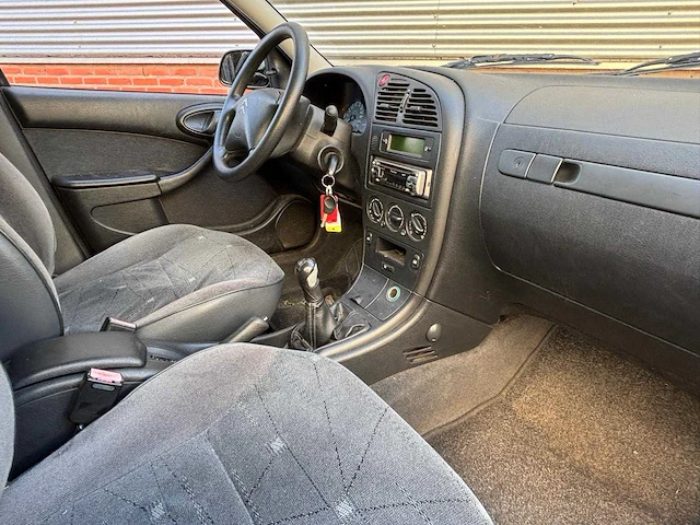 Citroen xsara break 1.6i-16v l. prestige , 30-lh-gs - afbeelding 3 van  8