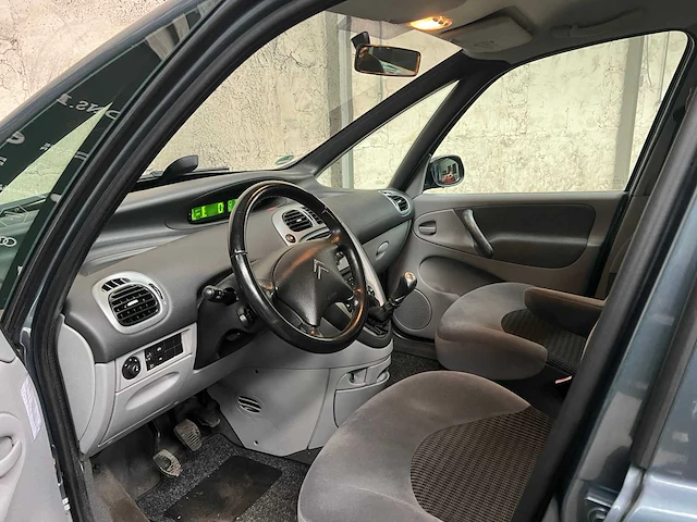 Citroen xsara picasso 1.6i-16v caractère 109pk 2006, 92-tf-dl - afbeelding 8 van  30