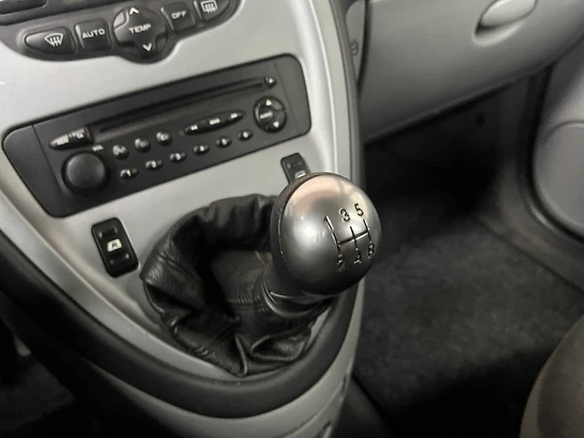 Citroen xsara picasso 1.6i-16v caractère 109pk 2006, 92-tf-dl - afbeelding 17 van  30