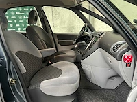 Citroen xsara picasso 1.6i-16v caractère 109pk 2006, 92-tf-dl - afbeelding 19 van  30