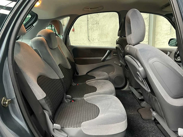 Citroen xsara picasso 1.6i-16v caractère 109pk 2006, 92-tf-dl - afbeelding 20 van  30