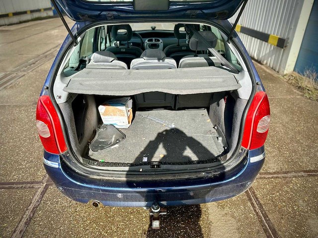 Citroen xsara picasso 1.6i 16v caractère, 64-tn-st - afbeelding 11 van  15