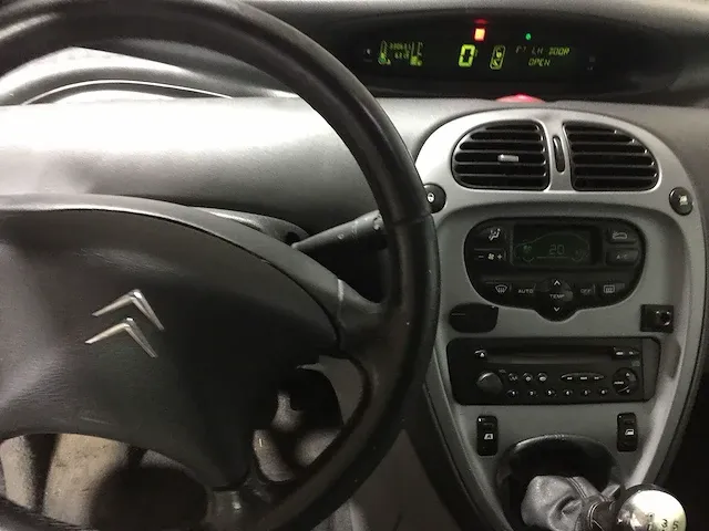 Citroen xsara picasso 1.6i-16v prestige lpg g3, 33-hbd-5 - afbeelding 9 van  19