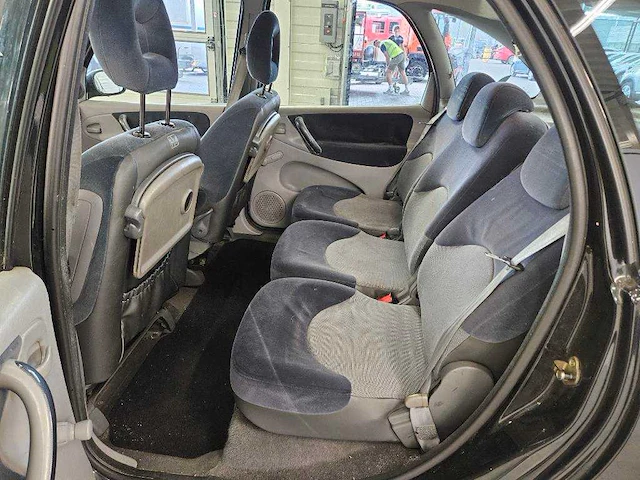 Citroen xsara picasso 1.8i-16v différence , 68-lp-gf - afbeelding 14 van  17