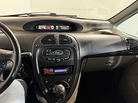 Citroen xsara picasso 1.8i-16v plaisir, 05-jf-fd - afbeelding 2 van  13