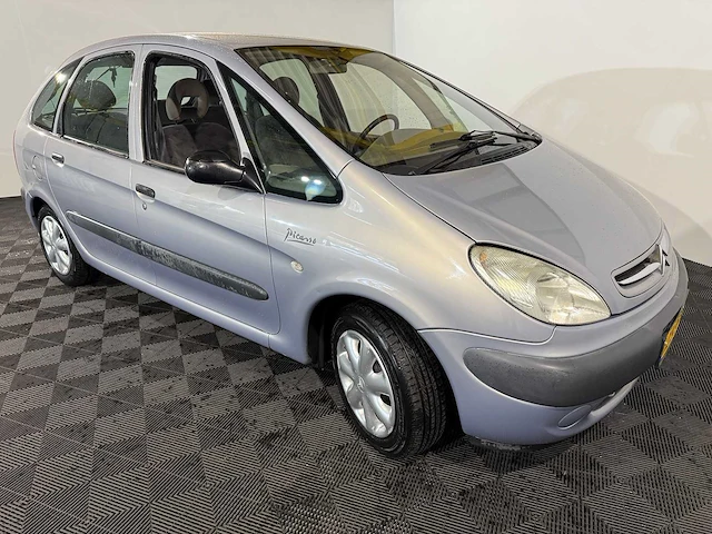Citroen xsara picasso 1.8i-16v plaisir, 05-jf-fd - afbeelding 10 van  13