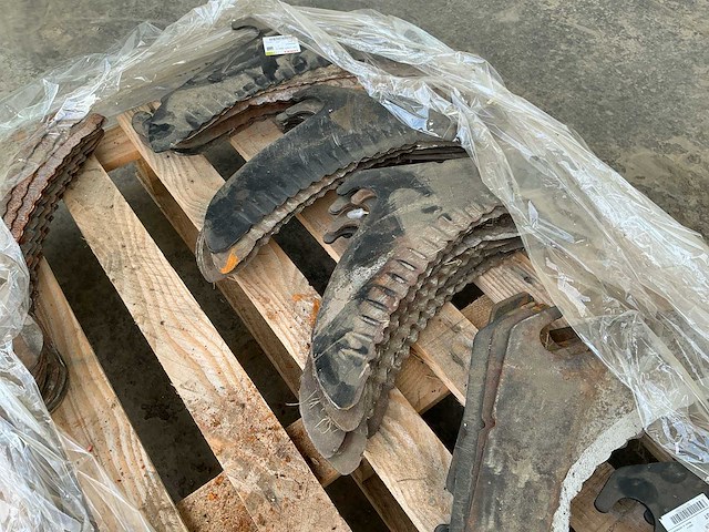 Claas - 0013252880 - opraapwagen snijmessen - afbeelding 4 van  5