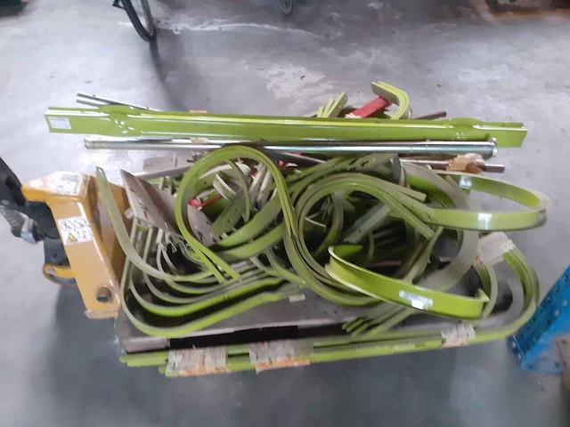 Claas - diverse claas onderdelen - afbeelding 1 van  17