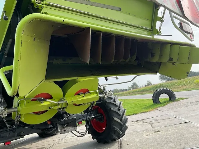 Claas - lexion 440 - maaidorser - afbeelding 13 van  58