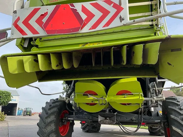 Claas - lexion 440 - maaidorser - afbeelding 14 van  58