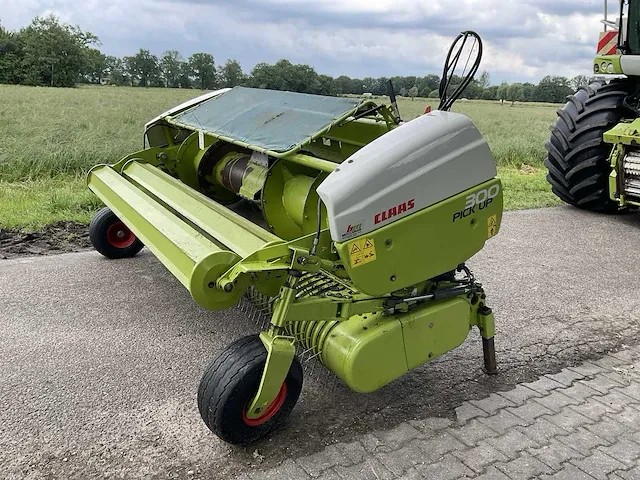 Claas 300 gras pick up - afbeelding 1 van  6