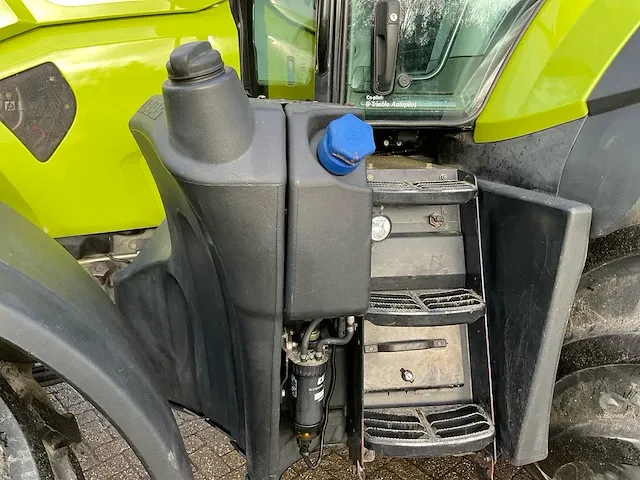 Claas axion 810 vierwielaangedreven landbouwtractor - afbeelding 17 van  47