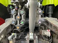 Claas axion 810 vierwielaangedreven landbouwtractor - afbeelding 22 van  47