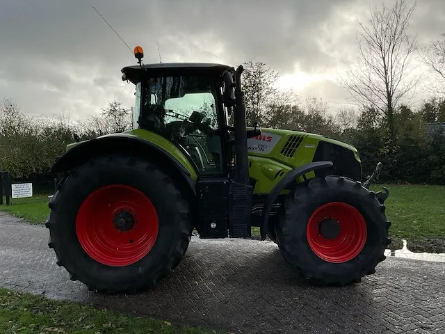 Claas axion 810 vierwielaangedreven landbouwtractor - afbeelding 6 van  47