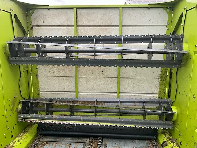Claas cargos trend 750 silagewagen - afbeelding 2 van  19