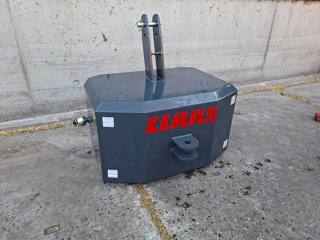 Claas frontgewicht 550kg - afbeelding 1 van  4