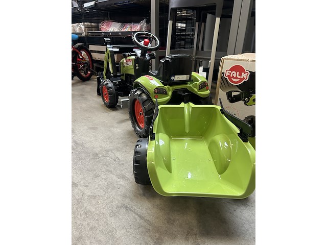 Claas traptractor met aanhanger falk - afbeelding 9 van  9