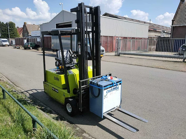 Clarck tm15 - tm15 electrische heftruck - vorkheftruck - afbeelding 6 van  10