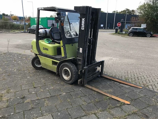 Clark - 2001 - cmp 25l - vorkheftruck - afbeelding 9 van  14