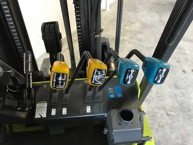 Clark - gpx 40 d - forklift trucks - afbeelding 10 van  11