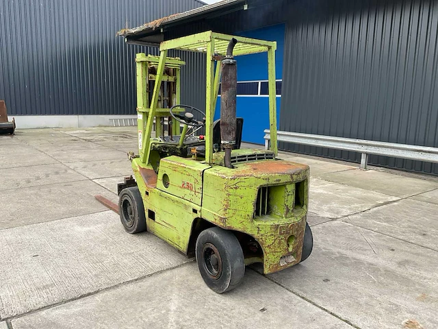 Clark e500-y45pd vorkheftruck - afbeelding 8 van  14