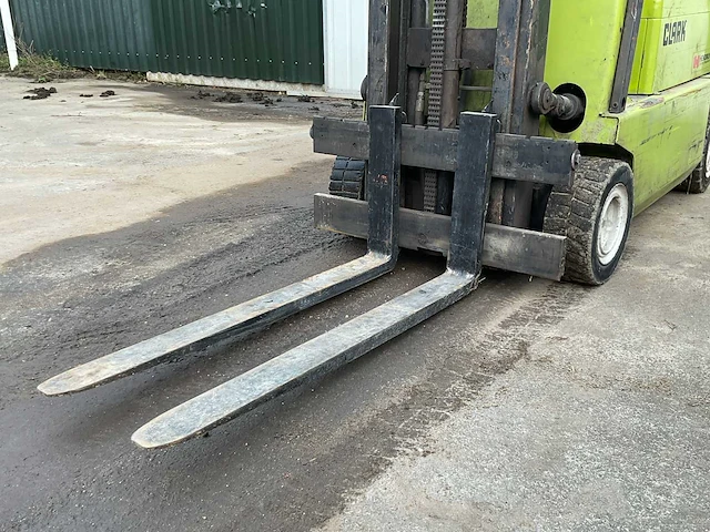 Clark em 15s vorkheftruck - afbeelding 13 van  16