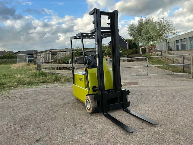 Clark tm15 vorkheftruck - afbeelding 10 van  15