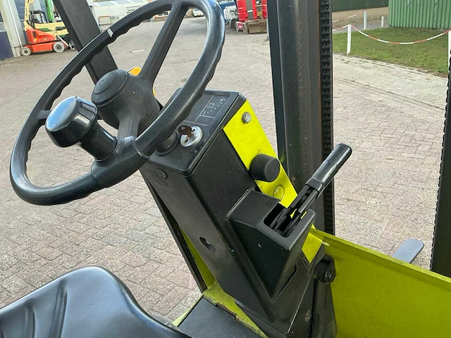 Clark tm15 vorkheftruck - afbeelding 14 van  15
